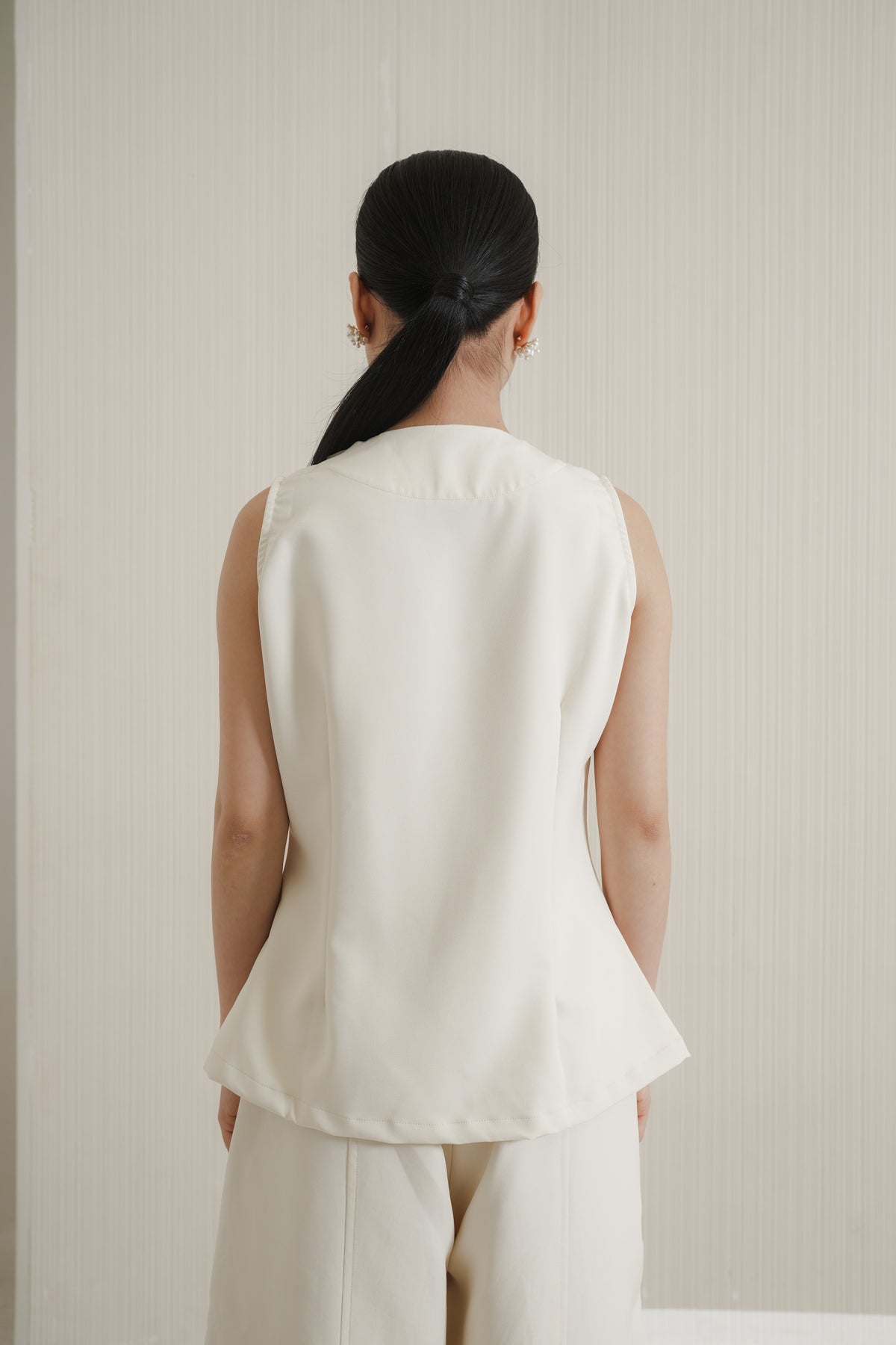 Elma Vest