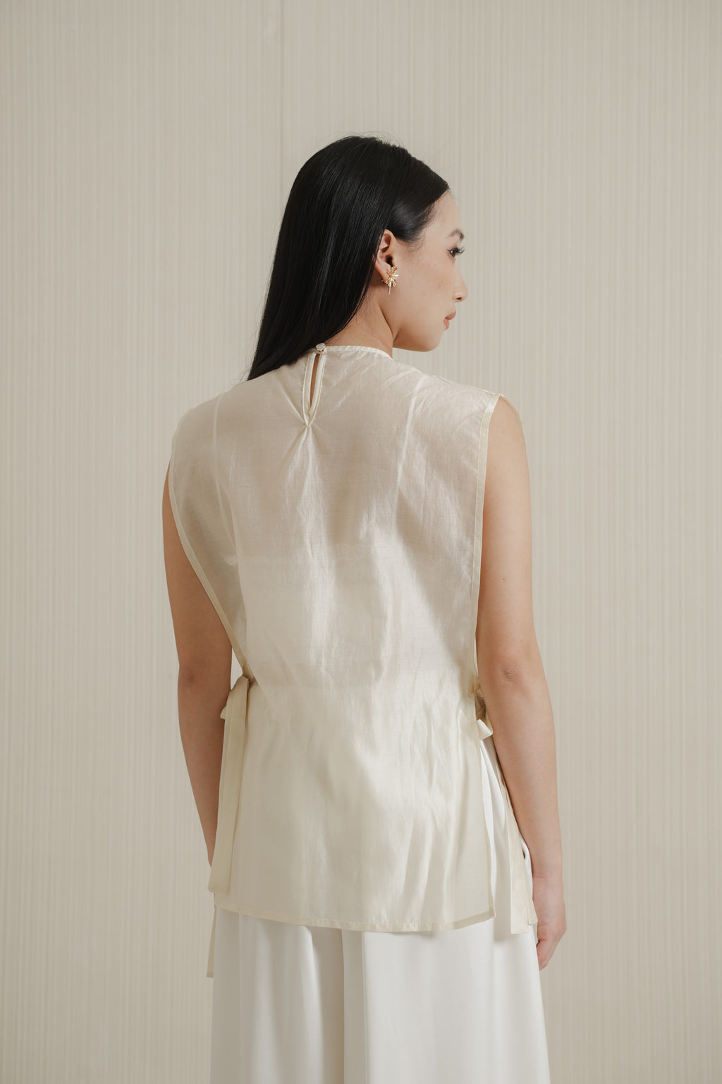 Amelie Vest