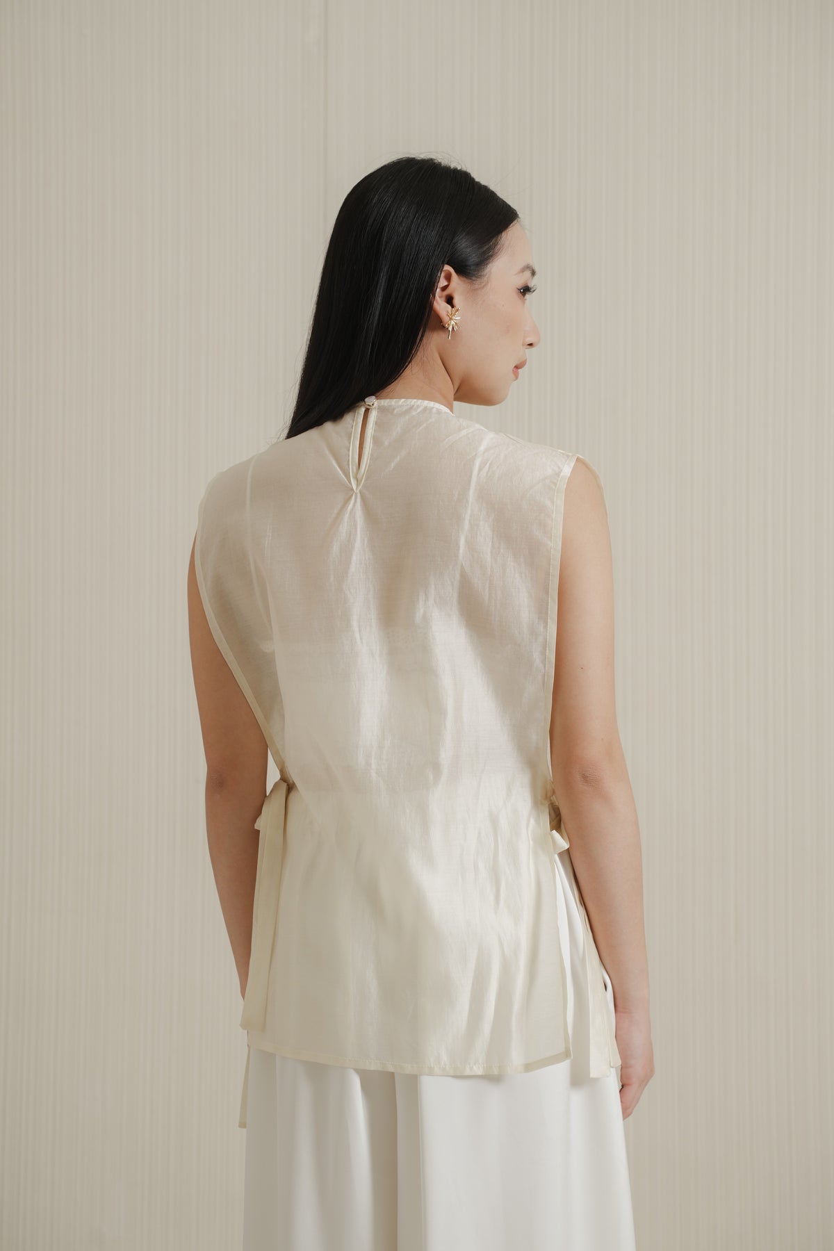 Amelie Vest