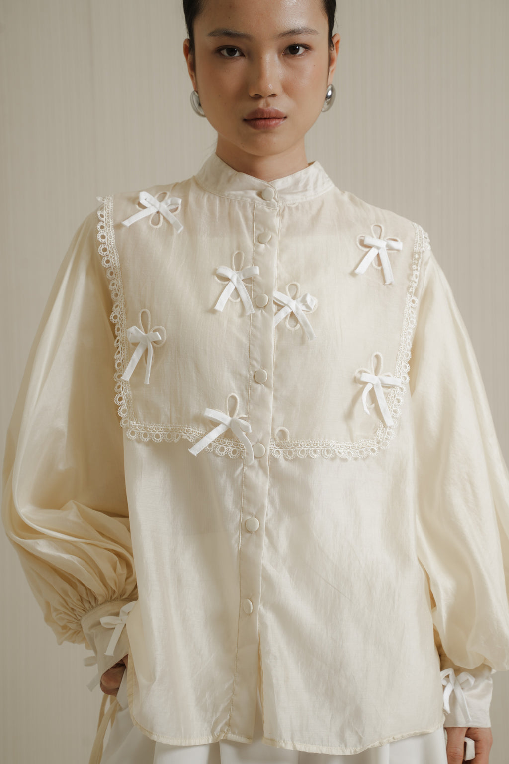 Kelana Blouse