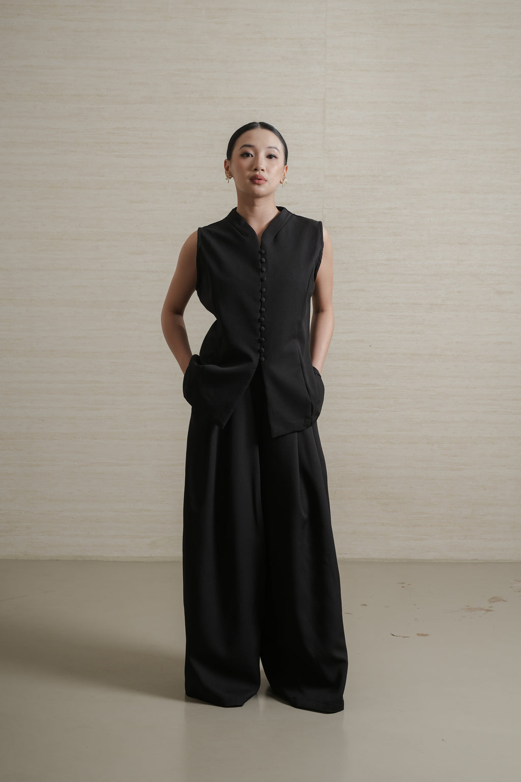 Nara Vest