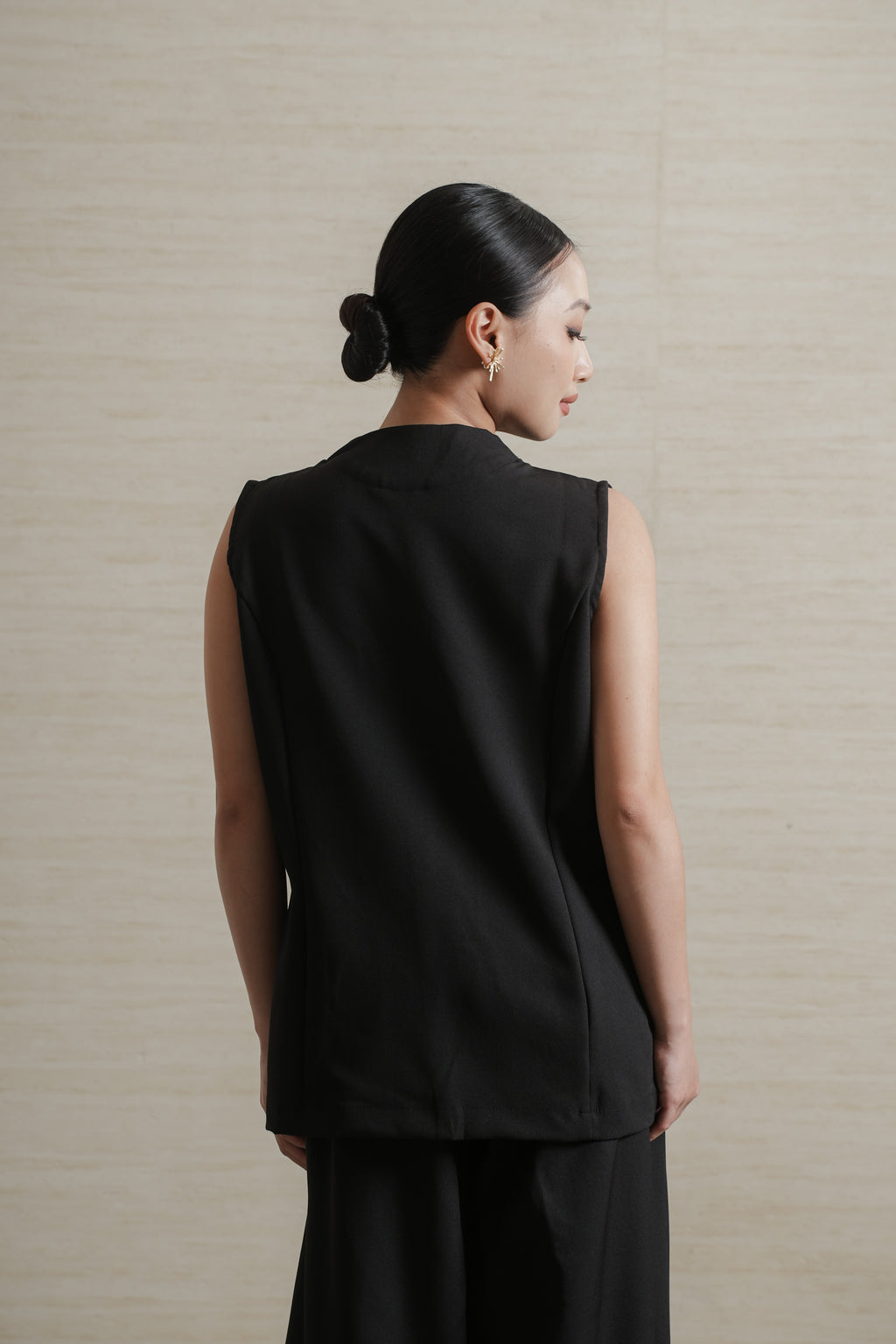 Nara Vest