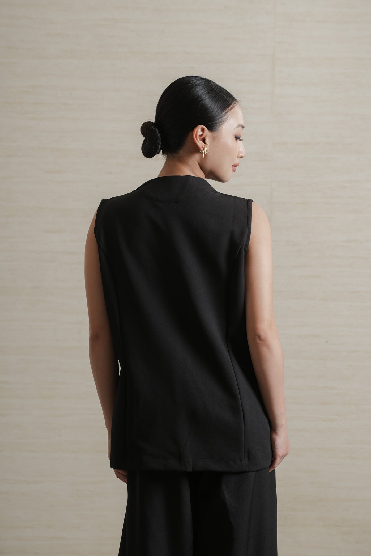 Nara Vest