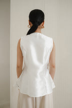 Sheena Vest