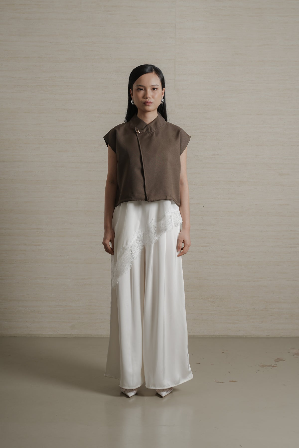 Arunika Vest