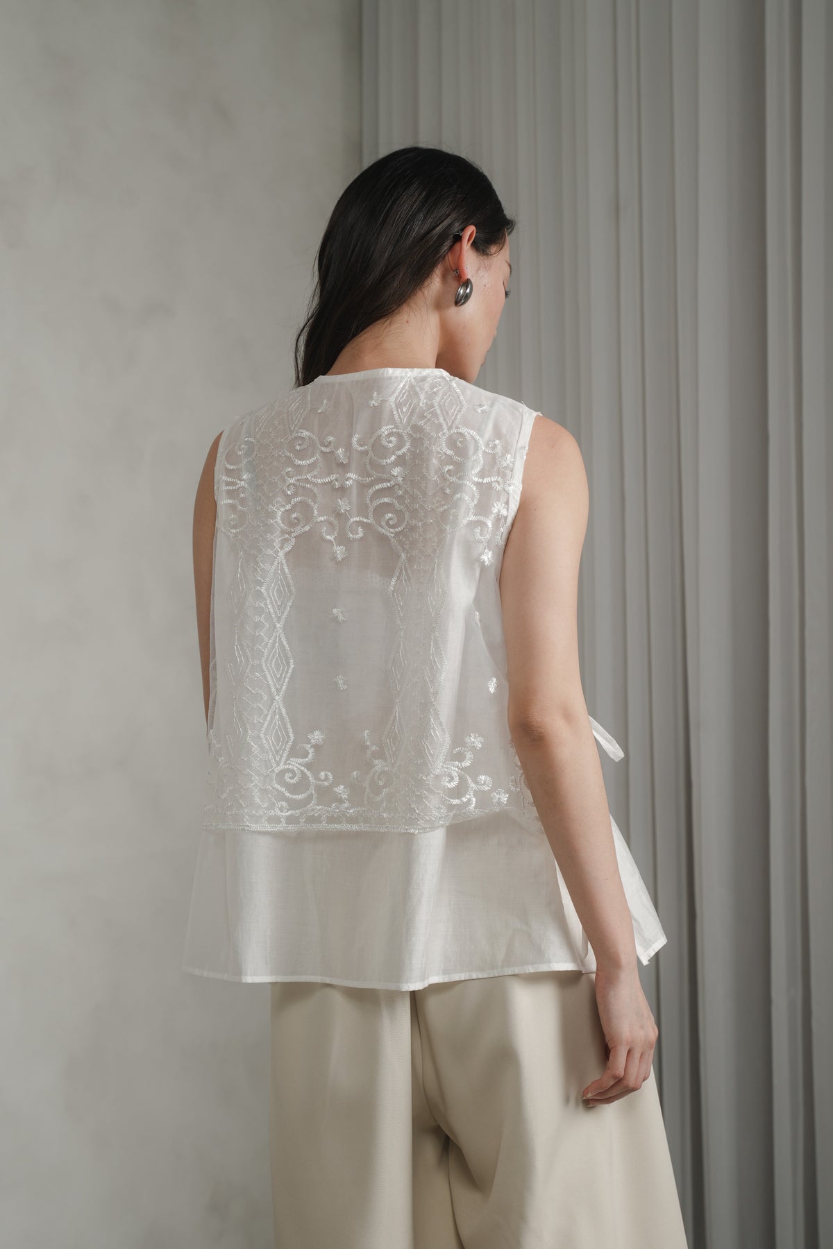 Haleza Vest