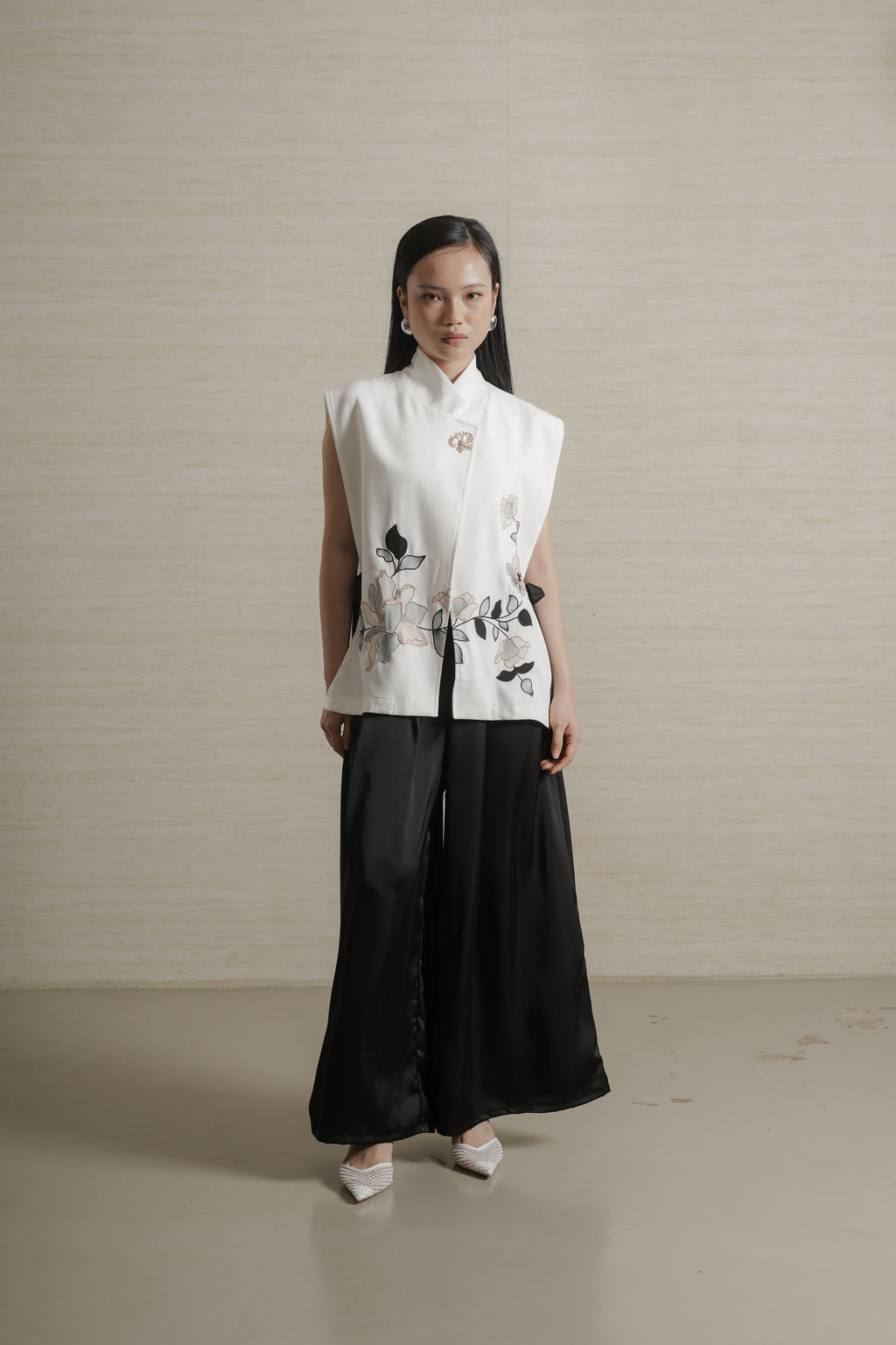 Viola Vest