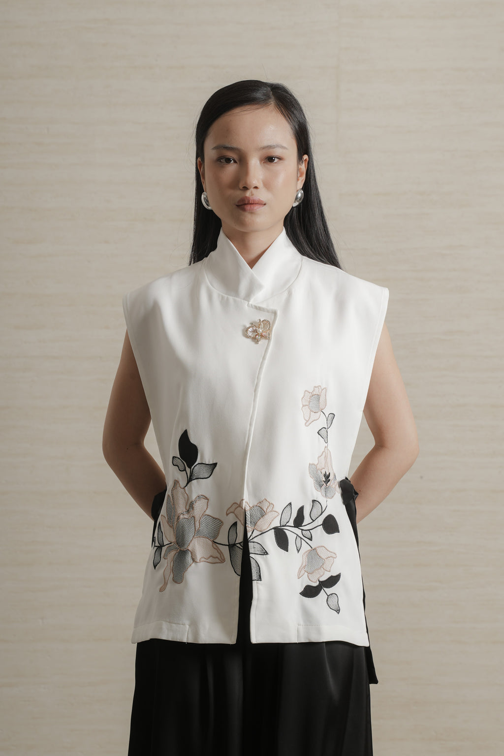Viola Vest