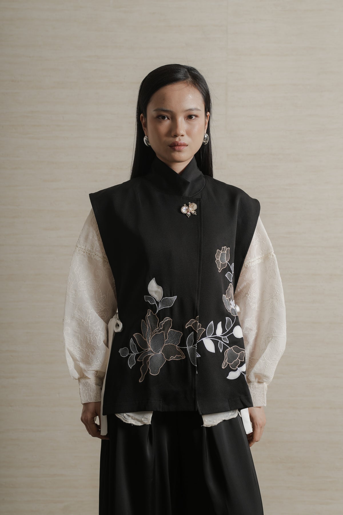 Viola Vest