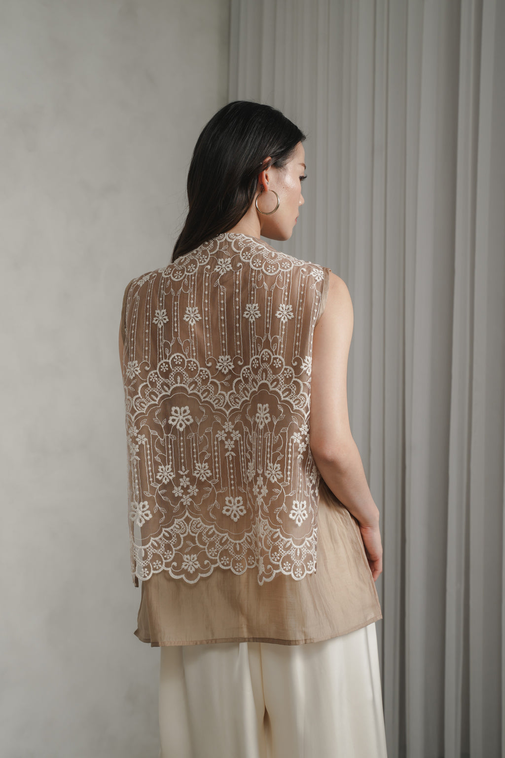 Natta Vest