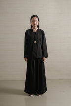 Elea Blazer