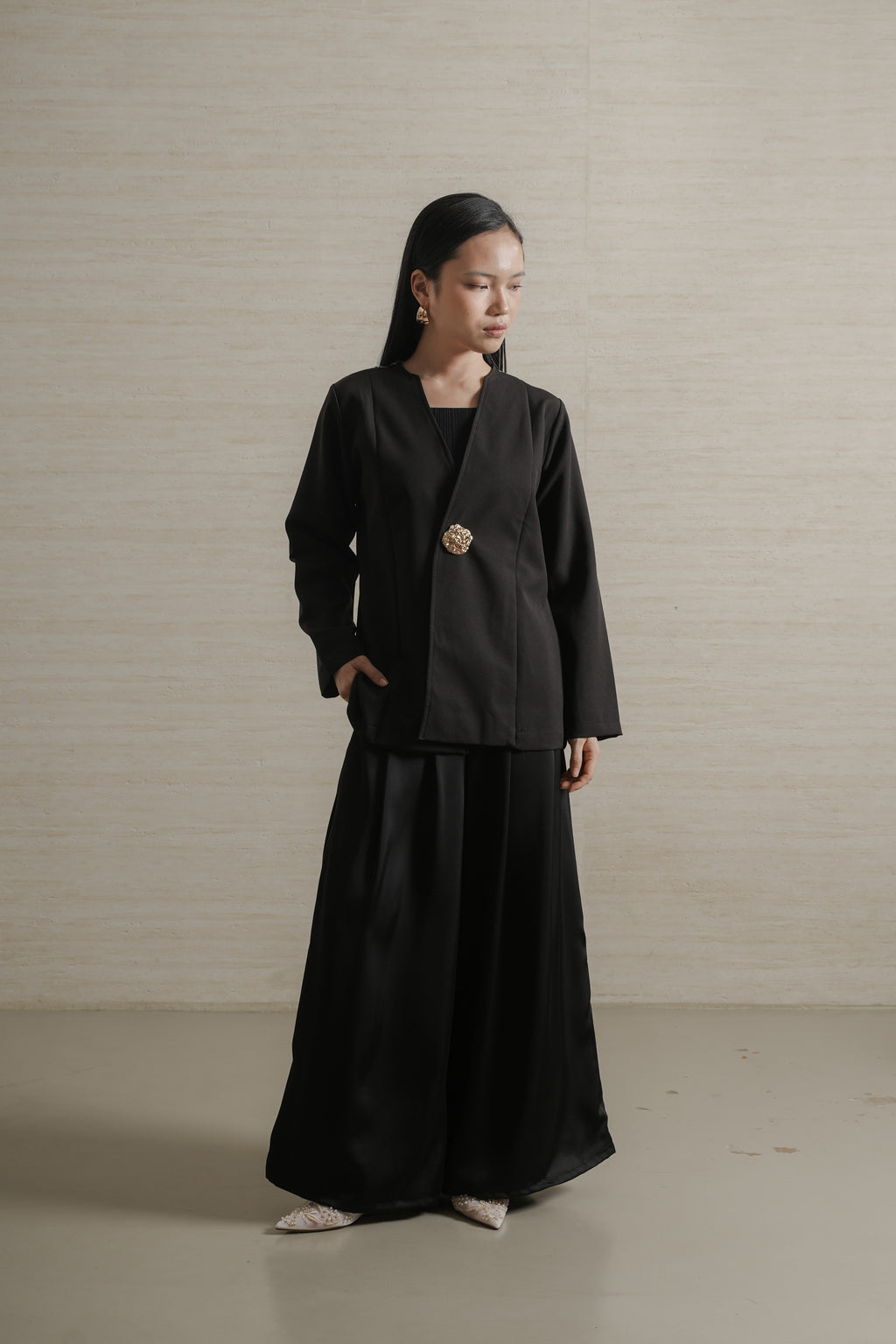 Elea Blazer