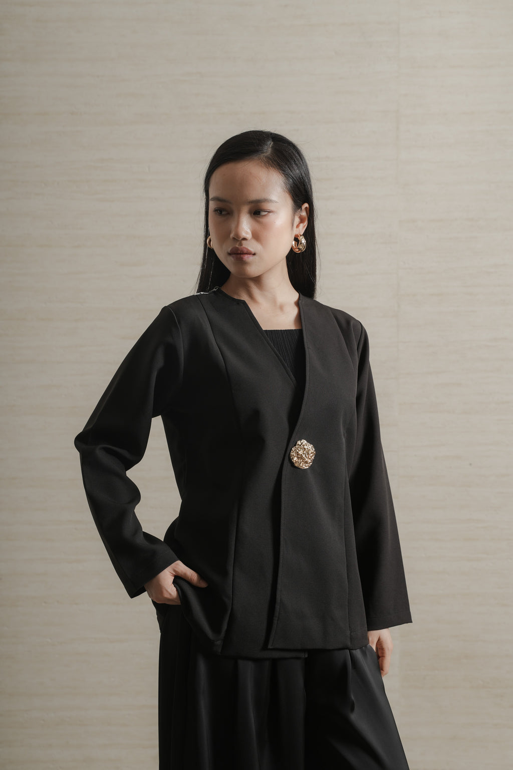 Elea Blazer