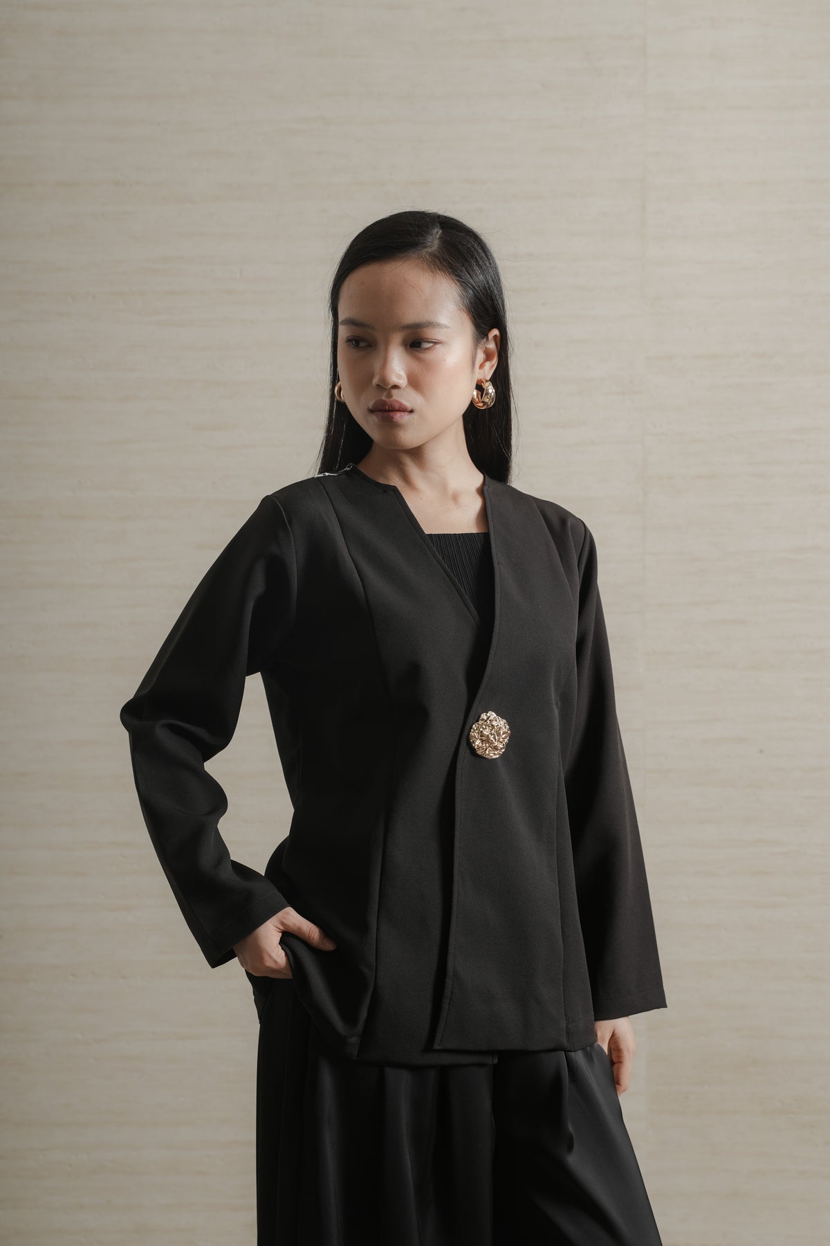 Elea Blazer