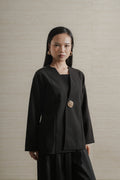 Elea Blazer