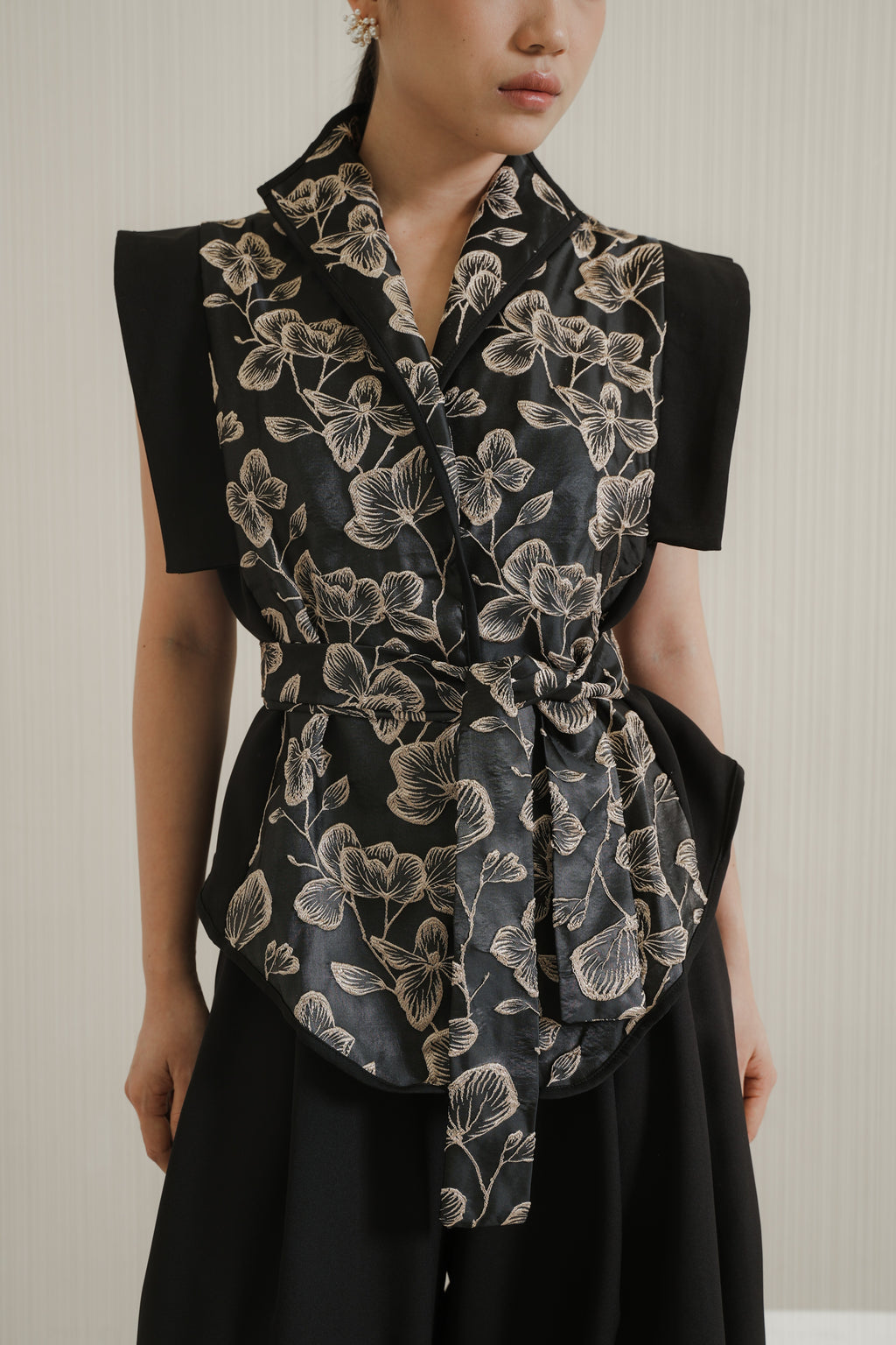 Agni Vest