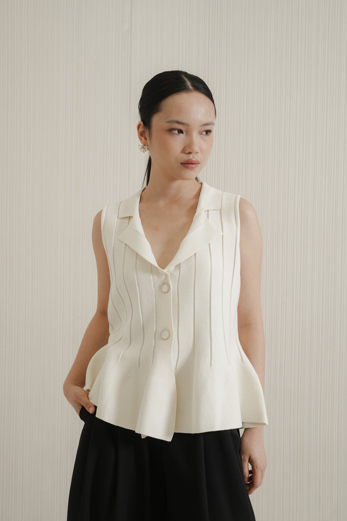 Diara Vest